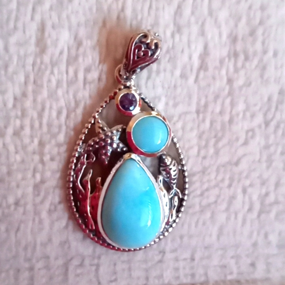 LARIMAR, CATALINA IOLITE SEALIFE PENDENT